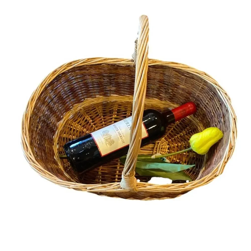 Vintage Wicker Picnic Basket Oval w/ Handle Handwoven Farmhouse Decor 16” X 12.5